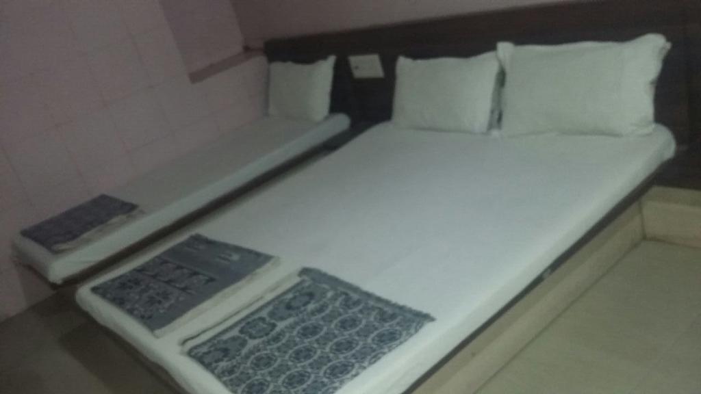 Hotel Vaibhav Dwārka Dış mekan fotoğraf